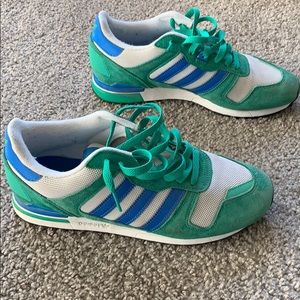 Adidas men’s Zx originals.